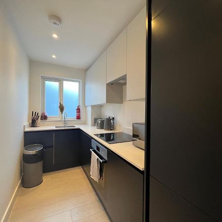 Apartamento Star London Station Road 3-Bed Haven Exterior foto