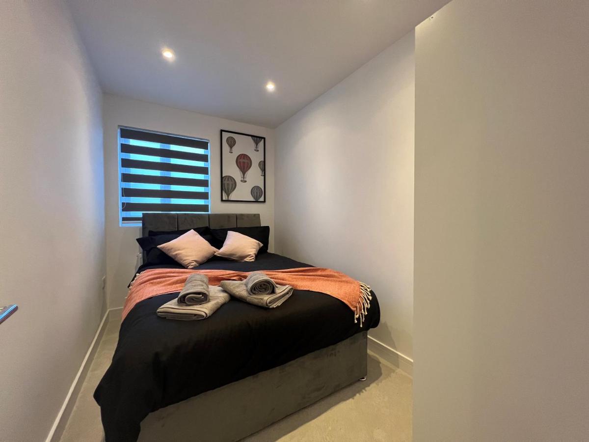 Apartamento Star London Station Road 3-Bed Haven Exterior foto