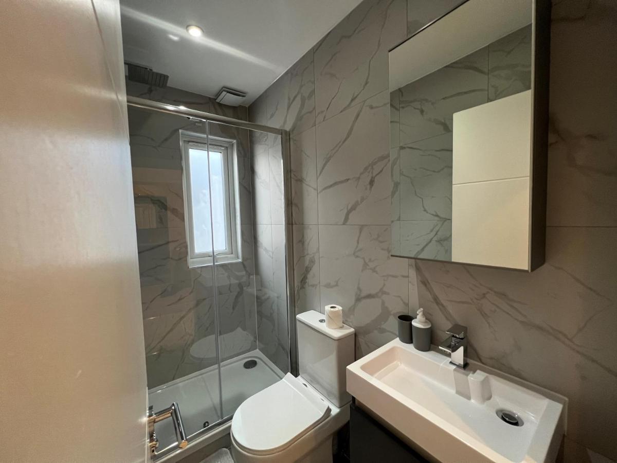 Apartamento Star London Station Road 3-Bed Haven Exterior foto
